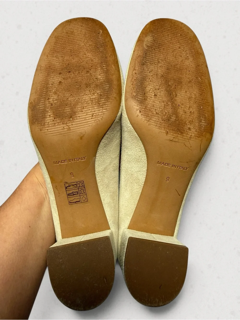 Everlane Cream Suede Block Heel Pumps Women’s Size 9 Made Italy - Picture 9 of 9